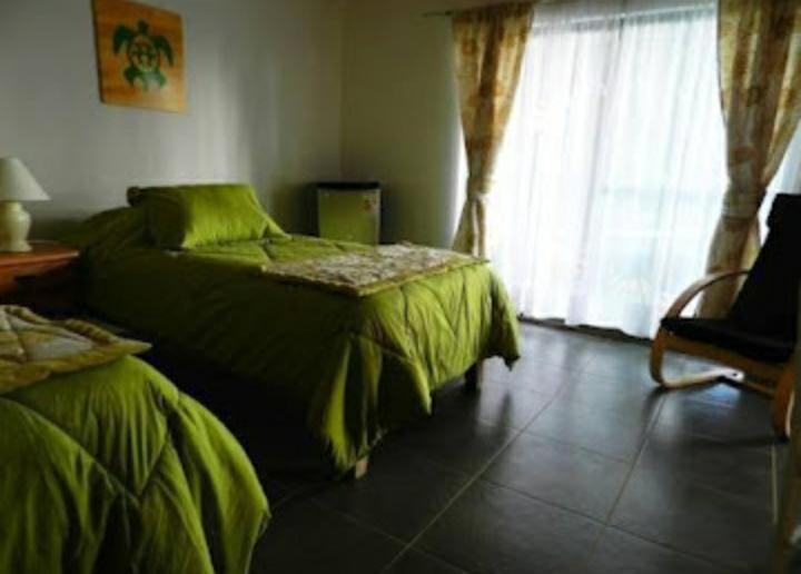 Hostal Tu'U Koihu Hanga Roa Buitenkant foto